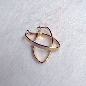 Gold hoop earrings - 14k gold plated - never worn